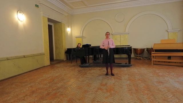 Синякова Софья, 15 лет. Д. Россини. Вариации для гобоя с оркестром смотреть онлайн