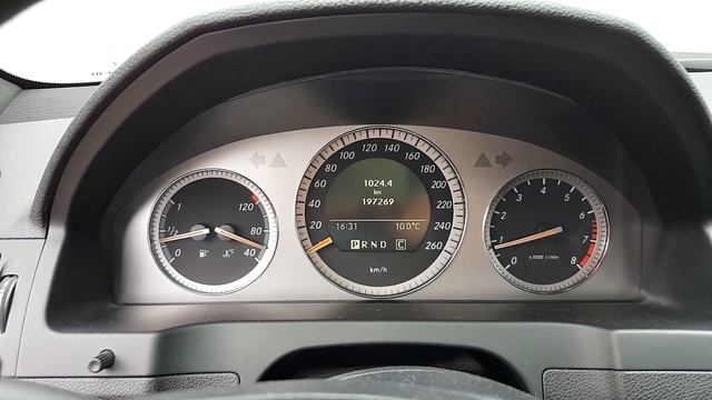 MERCEDES W204 C280 Warmstart  Klackern Nur 3 Sec