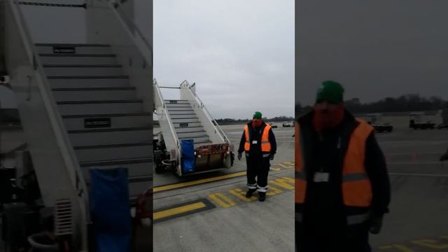 Brussels Charleroi Airport Boarding, Belgium?? смотреть онлайн