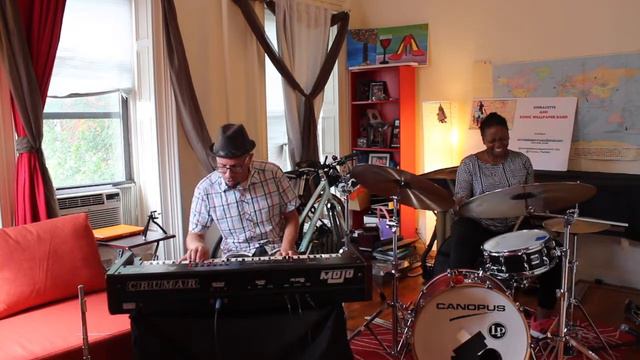 Beatrice featuring Jay Rodriguez ,Shirazette Tinnin and Kyle Koehler смотреть онлайн