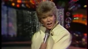 Эдита Пьеха - Нам рано жить воспоминаниями