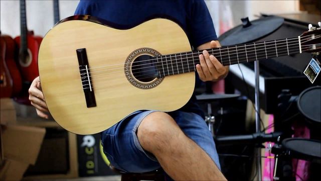 Yamaha C45K Tam Boy Klasik Gitar