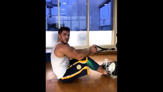 Марина Африкантова и Роман Капаклы в сторис 25 03 2019