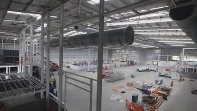 McLaren Composites Technology Centre (MCTC) - behind the scenes look at the factory being built смотреть онлайн