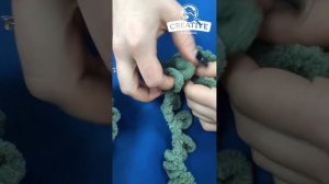 Вяжем шарф из пряжи с петельками Arachna Lazy