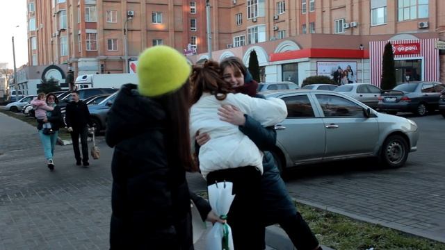 Виктория празднует День Рождения! Что мы ей организовали? смотреть онлайн