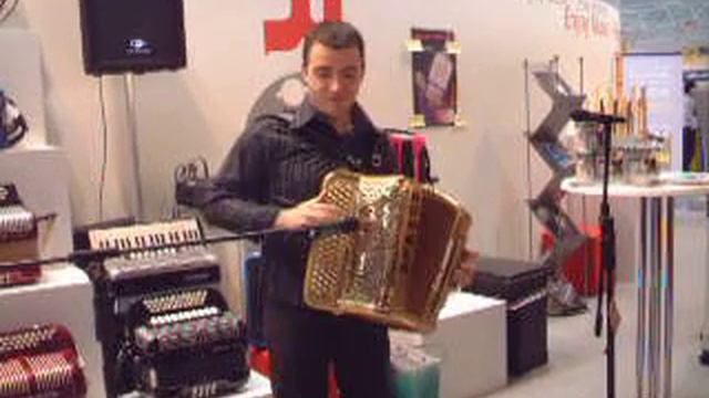 Hohner Button accordion on the Musik Messe 2005 Frankfurt смотреть онлайн