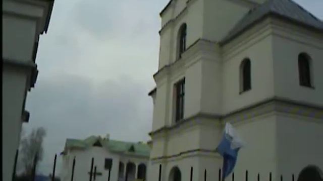 осень 2006, Полоцк, у католического собора смотреть онлайн
