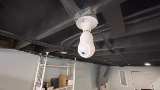 Galayou 2K Lightbulb Camera