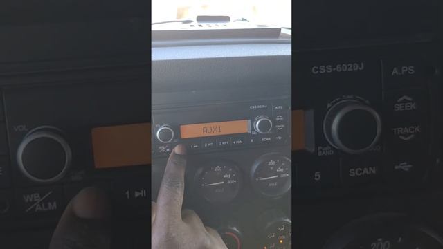 Freightliner Cascadia radio time fix Css-0620J смотреть онлайн
