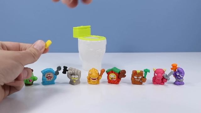 Grossery Gang Time Wars Flush 'n' Fizz Grosseries Toilet Toys Moose смотреть онлайн