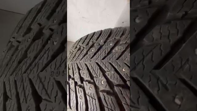 Nokian Tyres Hakkapeliitta 10p SUV 285/40 R21 и 315/35 R21 111T