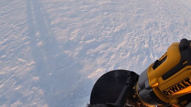 За судаками. Зимняя рыбалка в Финляндии. Panoptix Livescope.