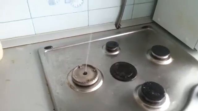 Я конечно не газовщик, но тут явно что-то не так... смотреть онлайн