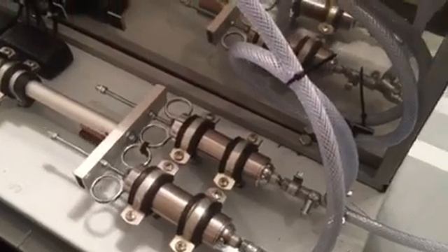 Поршневой дозатор жидкостей для доз от 5 до 100 мл. смотреть онлайн