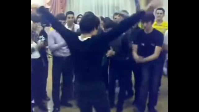 Вайнахи танцуют в Белгороде