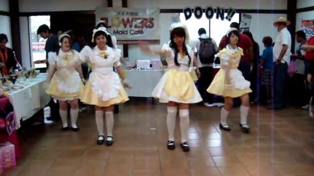 MAID CAFE MEXICO.wmv