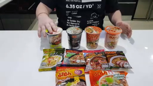 Большой обзор лапши из Таиланда часть 2. Лапша со вкусом навоза.