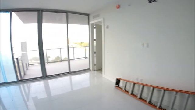 VUE Sarasota Bay - May 2017 Construction Video Update смотреть онлайн
