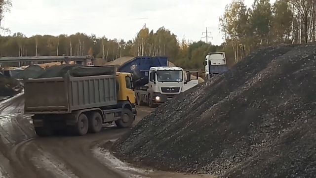 Щебень, песок Поставка объёмами Отсыпка дорог Тонаром смотреть онлайн