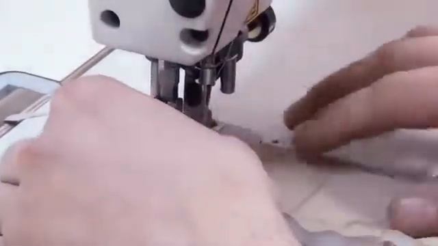 Одноигольная прямострочная швейная машина Juki DLM 5200 смотреть онлайн