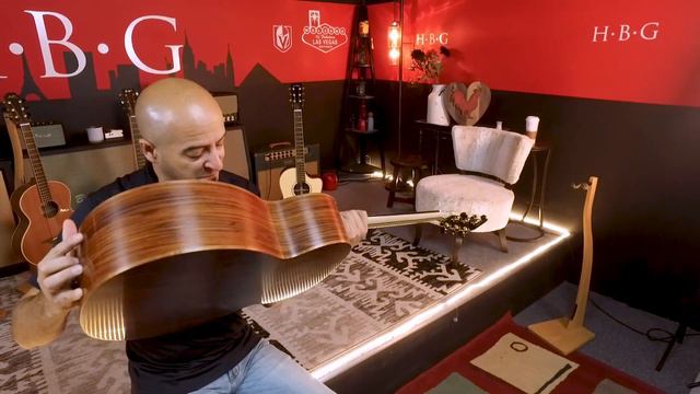 Lowden Baritone Fan Fret смотреть онлайн