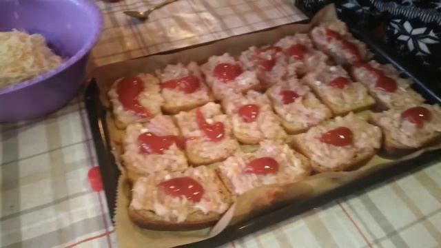 Дешевые и простые гарячие бутерброды. смотреть онлайн