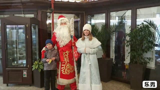 Новогодние каникулы в Крыму. Ялта 05.01.2019 г. New Year holidays in Crimea смотреть онлайн