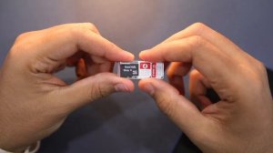 Redmi Note 10S: How to Insert SIM and SD Card [Hindi]