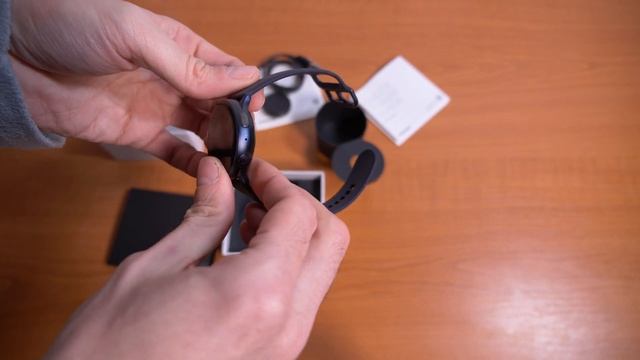 SmartWatch Samsung Galaxy Watch Active 2 Unboxing смотреть онлайн
