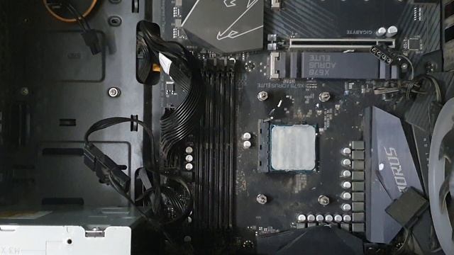✅Распаковка и установка процессора Ryzen 7 5800x смотреть онлайн