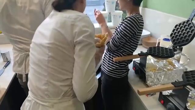 Bubble Waffle Maker Demo Made By Clients From Ireland Www.goodloog.com