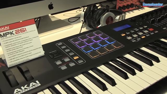 Akai Professional MPK2 Series Keyboard Controller Overview - Sweetwater at Winter NAMM 2014 смотреть онлайн