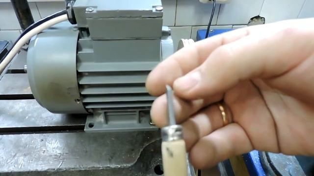 Самодельный инструмент для станка. Побочный инструмент. смотреть онлайн