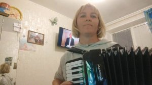 Караоке под аккордеон- Уголок России ( до минор),   пойте на здоровье!!