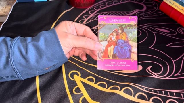 What does the Romance Oracle have to say about you & your person? смотреть онлайн