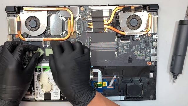 MSI GF75 MS 17F4 Teardown Upgrade Disassemble смотреть онлайн