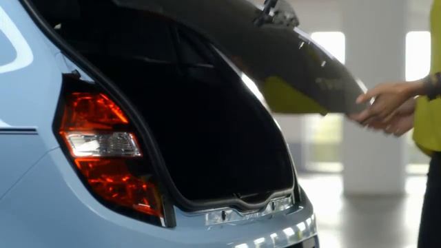Nouvelle Renault Twingo BTL Capots смотреть онлайн