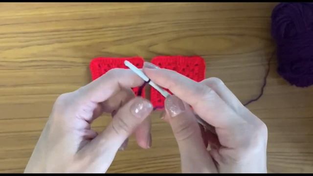 5 способов соединения бабушкиных квадратов. Сшивание квадратных мотивов. смотреть онлайн