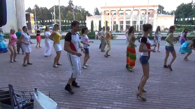 Арт Пикник Славы Фроловой Мастер класс от Chilli Dance Studio смотреть онлайн