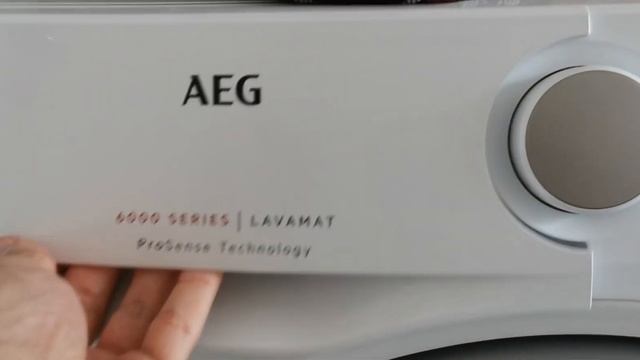 AEG Lavamat Serie 6000 ProSense Waschmaschine смотреть онлайн