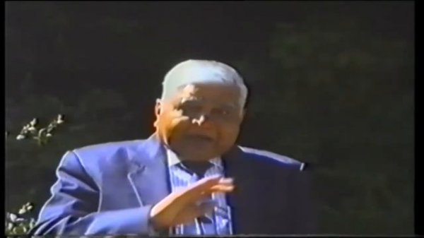 Vipassana Meditation The Art of Living (English with Russian subtitles)