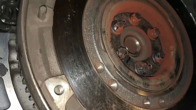 Неисправность двухмассового маховика Volvo S40 (КПП MTX75)