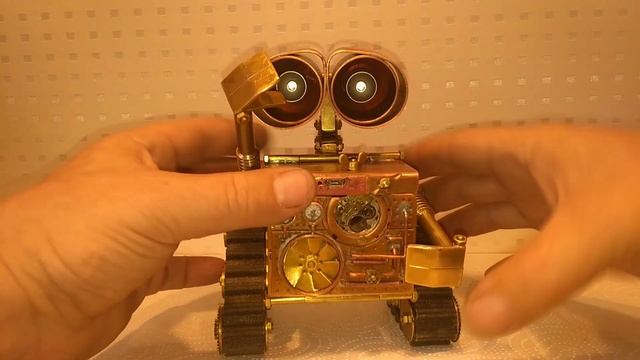 Steampunk. Робот WALL'e в стиле стимпанк.