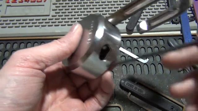 (260) The Virtually Impossible to Pick Master Lock 6230 Picked смотреть онлайн