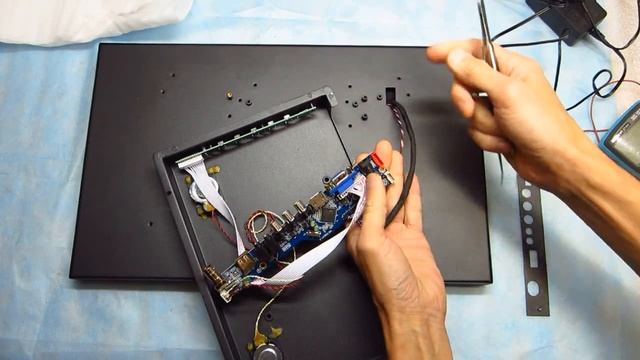 Ремонт монитора, нет подсветки, встраиваемый монитор. Monitor repair, no backlight, built-in monito смотреть онлайн