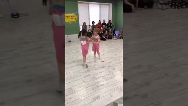Kiwi dance Fest 13.03.2022 Бэби Дэнс Радуга1 смотреть онлайн