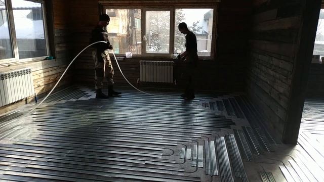 Лёгкие водяные полы в деревянном доме в Иркутске