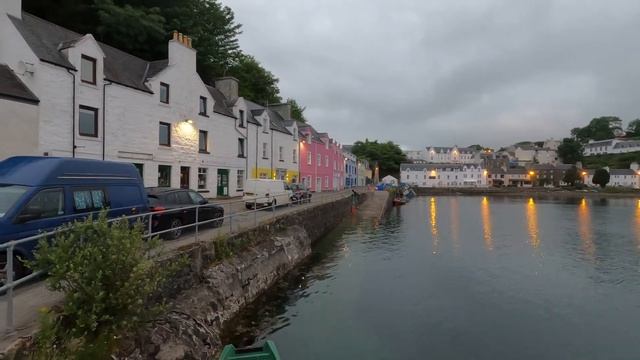 Views of Portree harbour Skye island Scotland смотреть онлайн