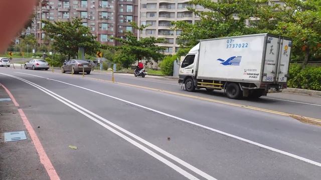 #19 Тайвань, Гаосюн, прогулка на озеро, недвижимость - Taiwan, Kaohsiung, Chengcing Lake смотреть онлайн